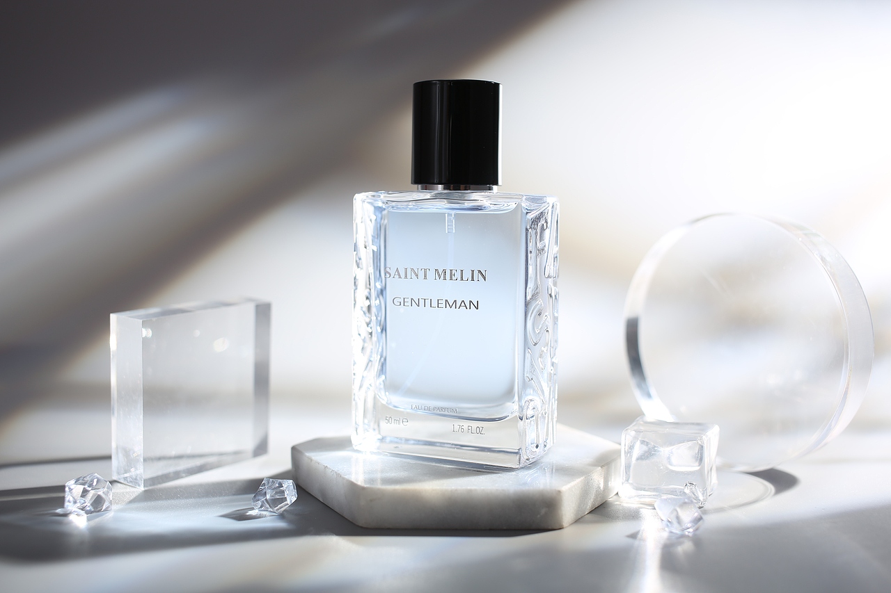 香水摄影产品广告静物拍摄化妆品拍照香水电商全案策划