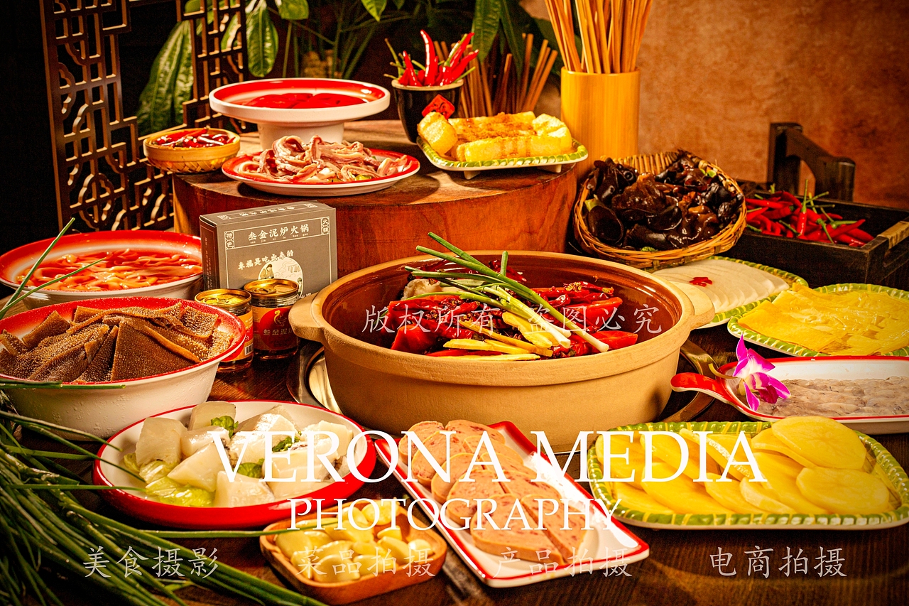 没什么事是一顿火锅解决不了的…