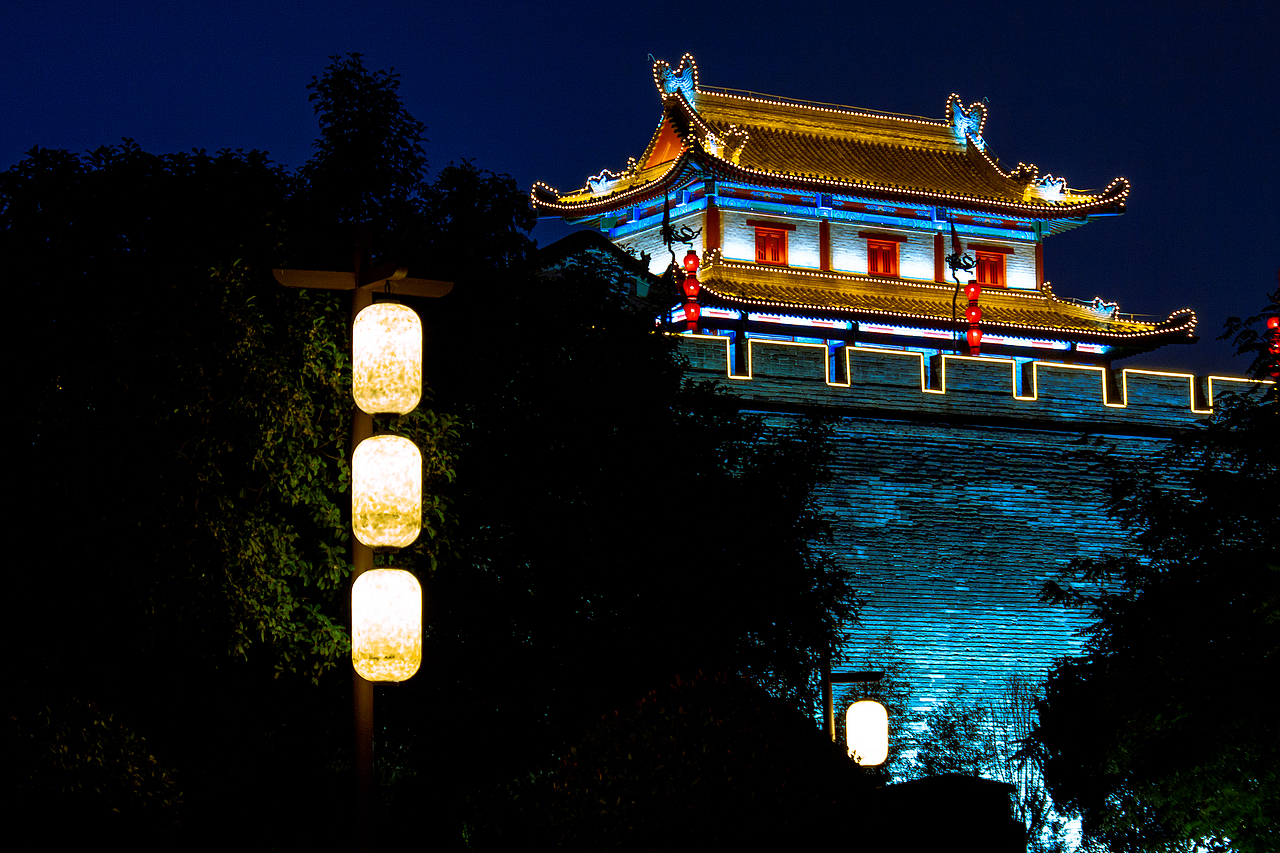 夜幕落下即是长安