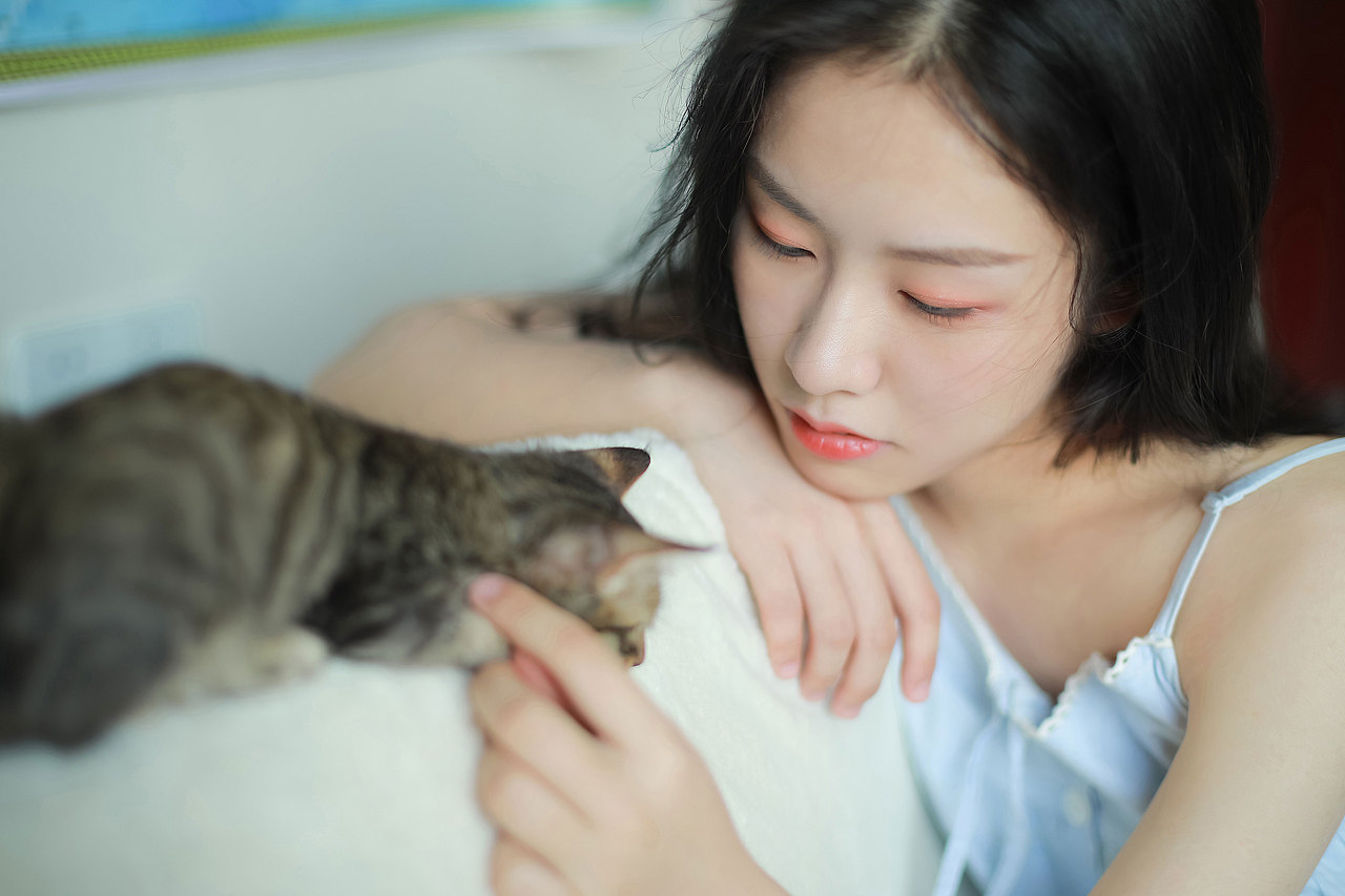 日月星辰之外 你是第四种难得