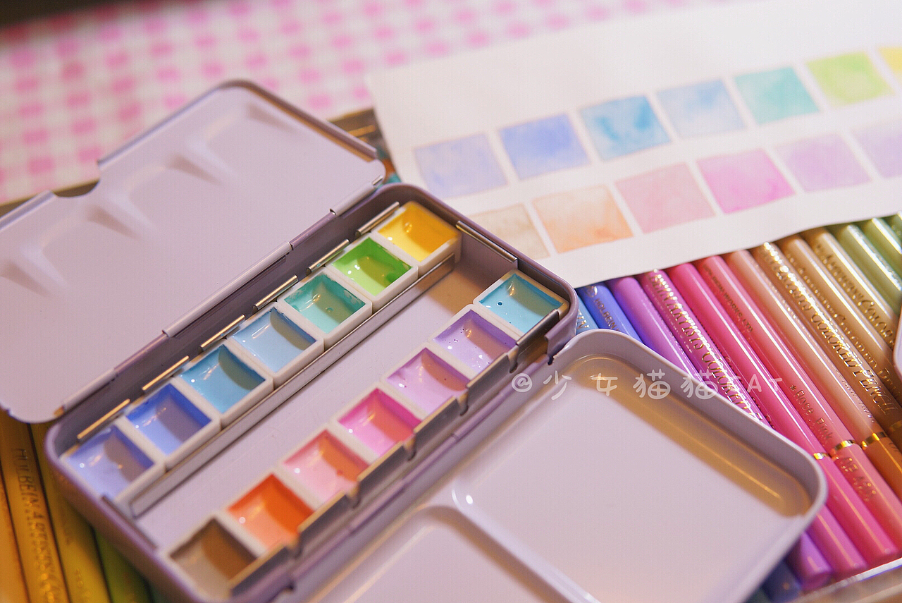 自己调的少女色水彩 十分满足❤️