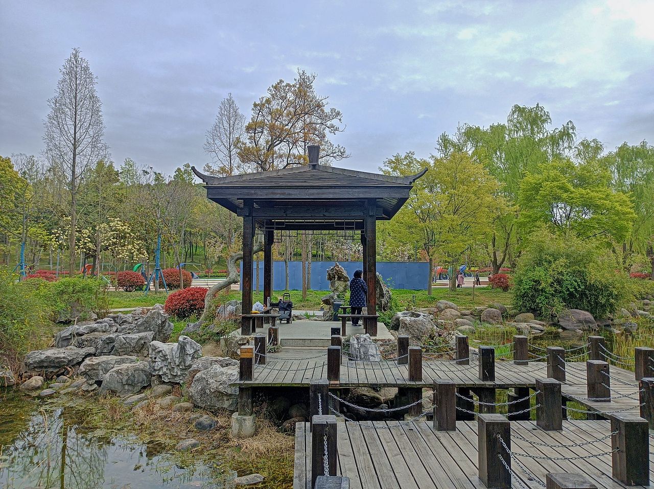 凉亭小憩的园林艺境