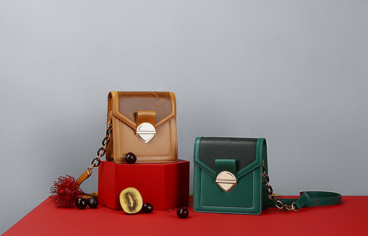 2018唯品會(huì)入口圖（圖ZMTU2NjM1MzAw） - 產(chǎn)品攝影 - 站酷設(shè)計(jì)師AlexPengWanYi原創(chuàng)素材 - 站酷ZCOOL