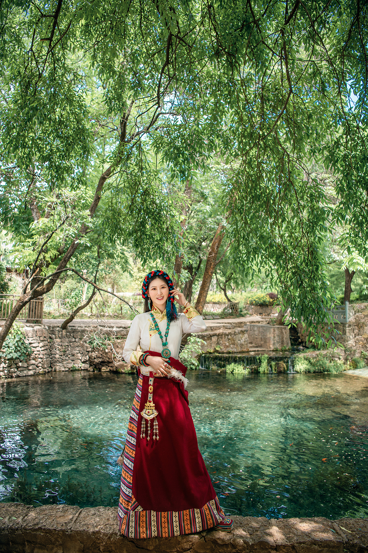 丽江旅行（图ZMjA5NDE1MDYw） - 人像摄影 - 站酷设计师丽江摄影师BB涛原创素材 - 站酷ZCOOL