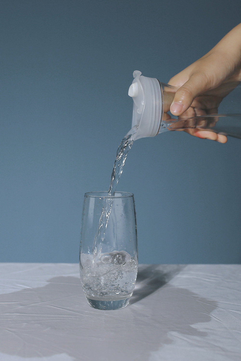 一场感冒（图ZMjE1NzEyOTY4） - 人像摄影 - 站酷设计师豆腐photo原创素材 - 站酷ZCOOL