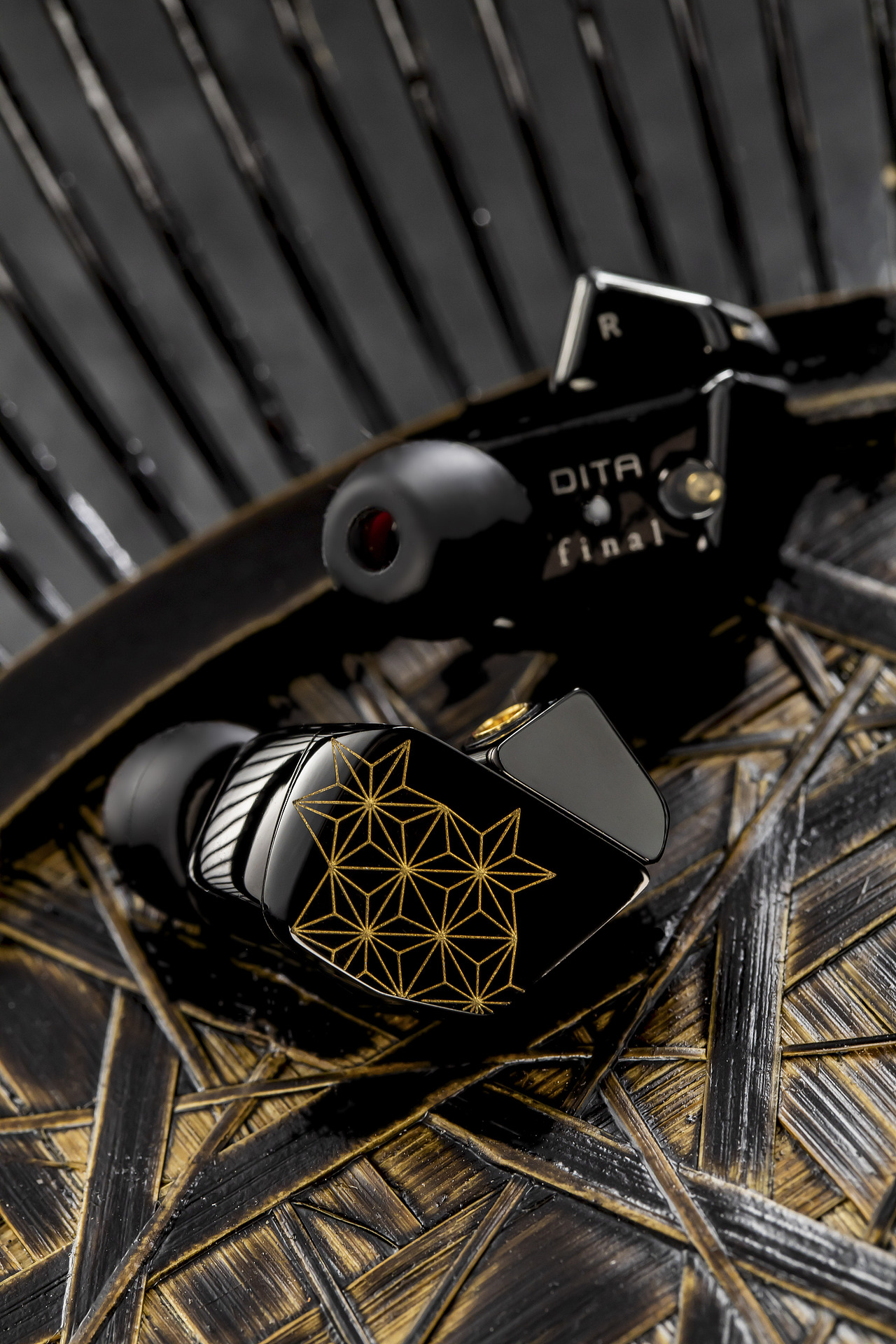 final糸竹dita联名版系竹oslo铍动圈入耳式耳机