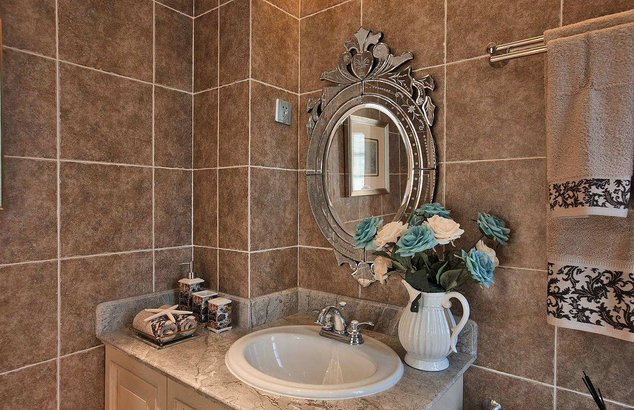 朝阳方林装饰装修风格适合的地板颜色