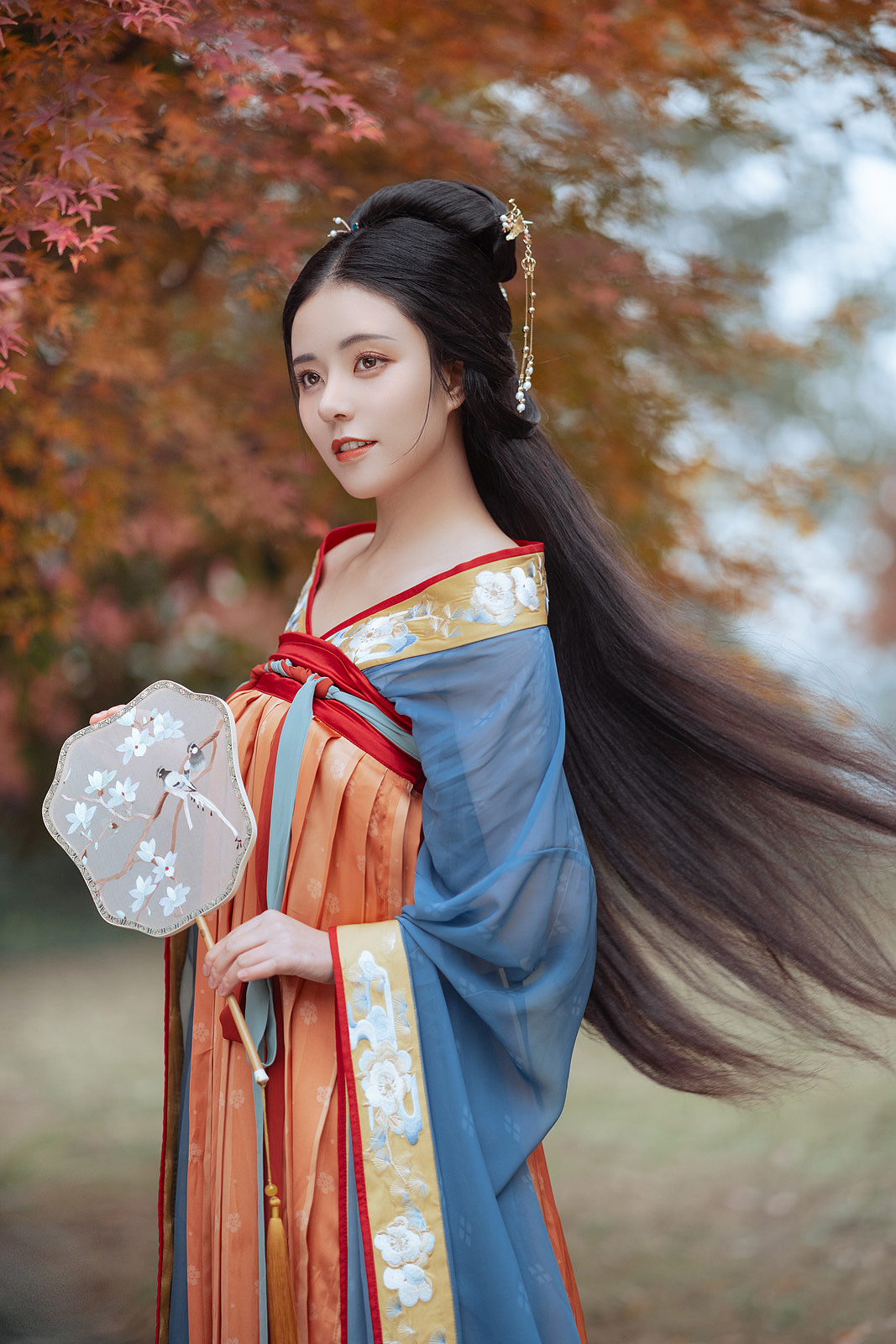 【汉服摄影】深意总迟解，将爱却晚秋（图ZMjM2NTE0NzY0） - 人像摄影 - 站酷设计师绘心_Aries原创素材 - 站酷ZCOOL