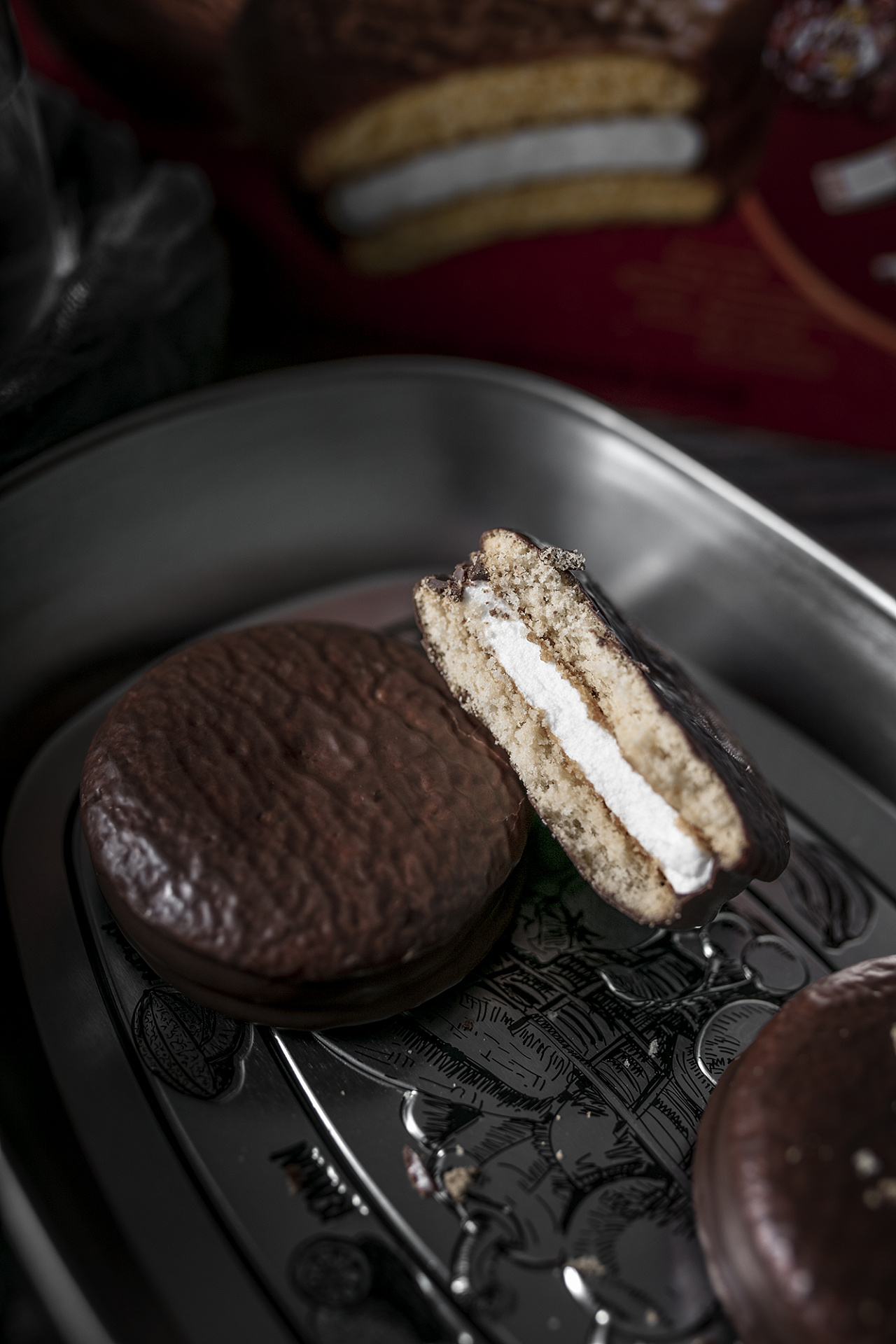 【图片】好丽友巧克力派拍摄美食摄影静物摄影暗调|摄影|产品摄影|橘