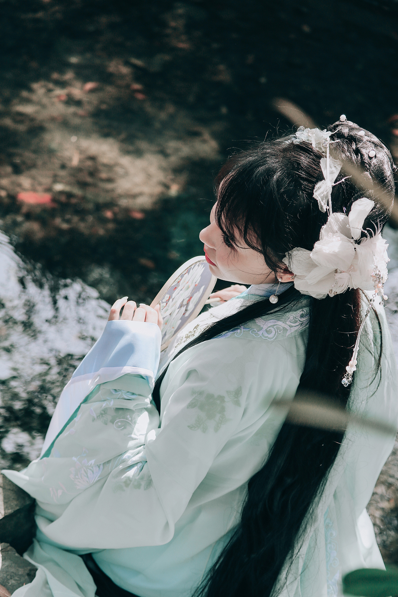 春风一顾（图ZMjA0NjQxMTY4） - 人像摄影 - 站酷设计师大块头de小不点原创素材 - 站酷ZCOOL