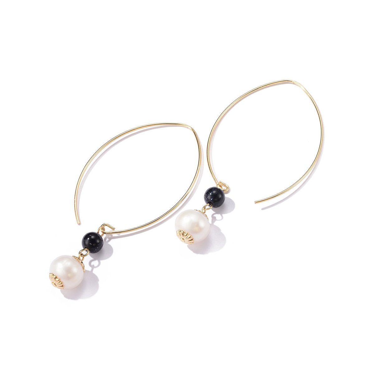 珠宝首饰白底光影库存图