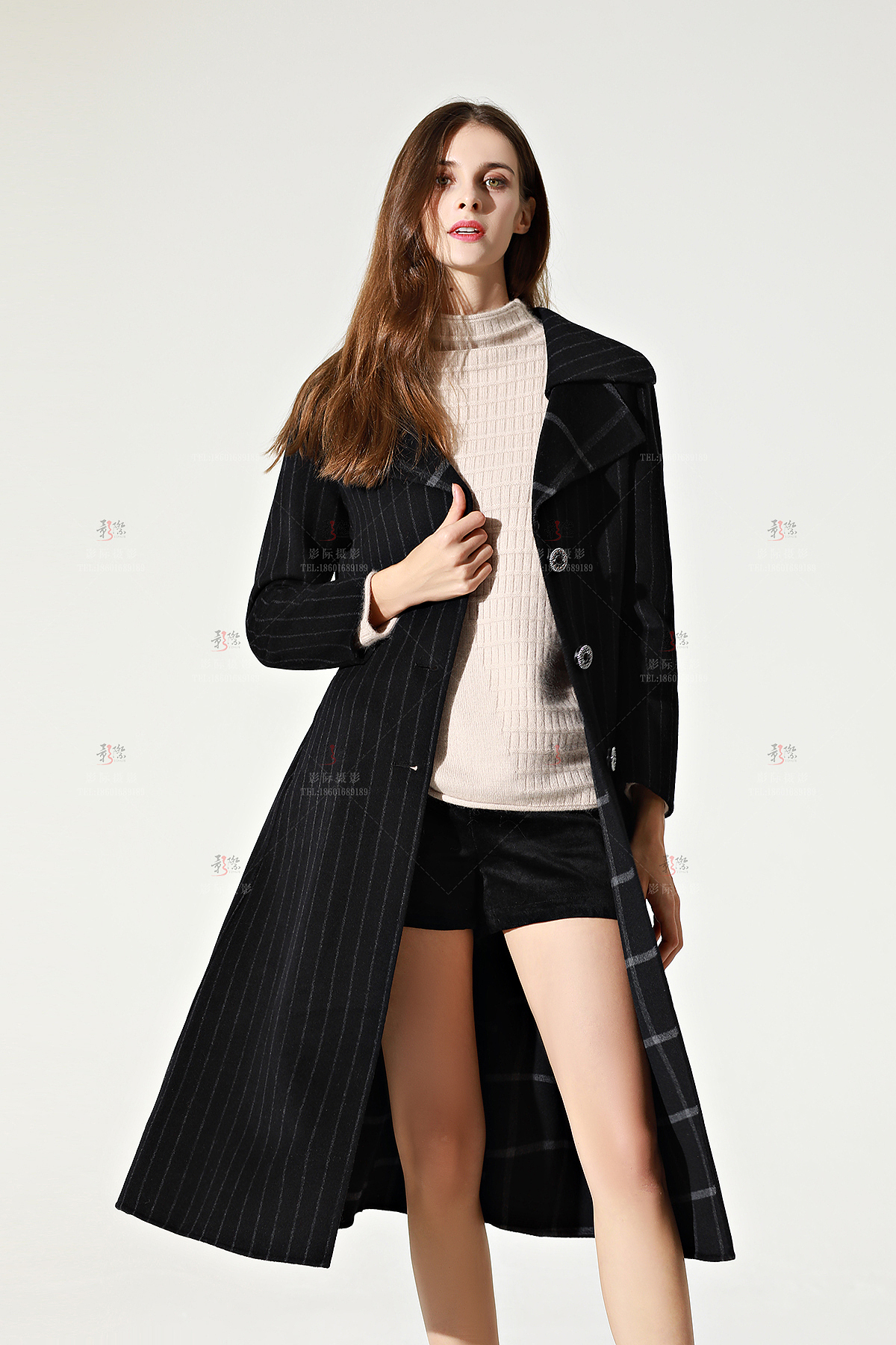 服装模特拍摄 女装外模 毛呢大衣服装网店上新图片网拍