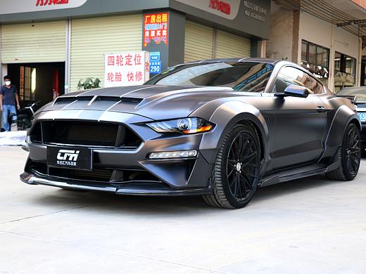 本身姿态就很美的Mustang 改装后帅的没边了