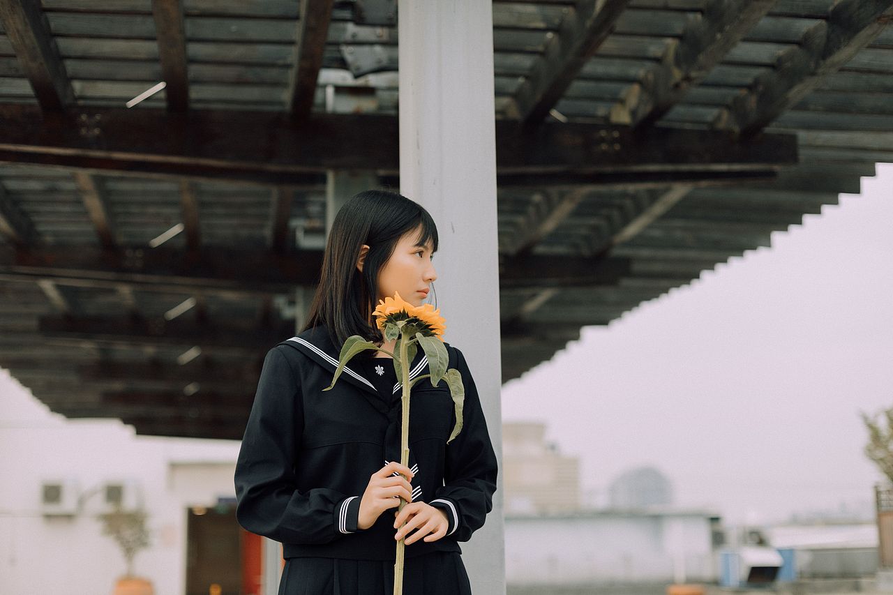 仿胶片色天台JK制服写真