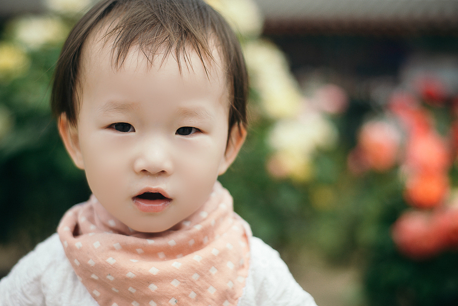 怎么说,也是在天安门吃过饼干的小同志了。