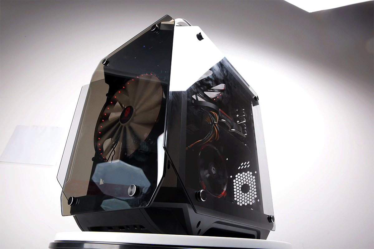 京天華盛 數(shù)碼3C 電腦DIY 拍照 后期 修圖 動作分解 全玻璃質(zhì)感的機箱怎么修圖？（圖ZNzQ0MDk2OTY=） - 產(chǎn)品攝影 - 站酷設計師袁圈圈起床尿尿了原創(chuàng)素材 - 站酷ZCOOL