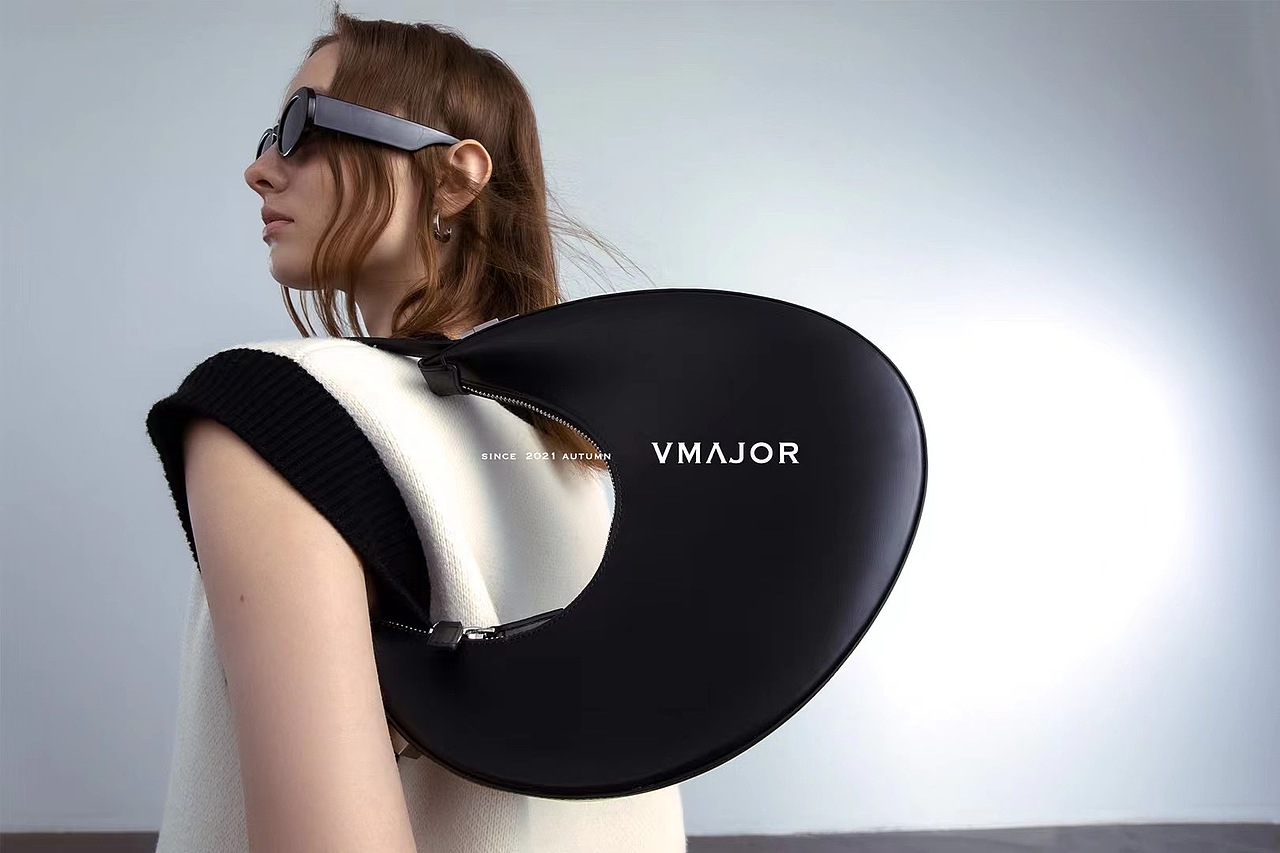 PM x VMAJOR 箱包拍摄（图ZMjc1MTQzMDcy） - 人像摄影 - 站酷设计师PMstudio摄影原创素材 - 站酷ZCOOL