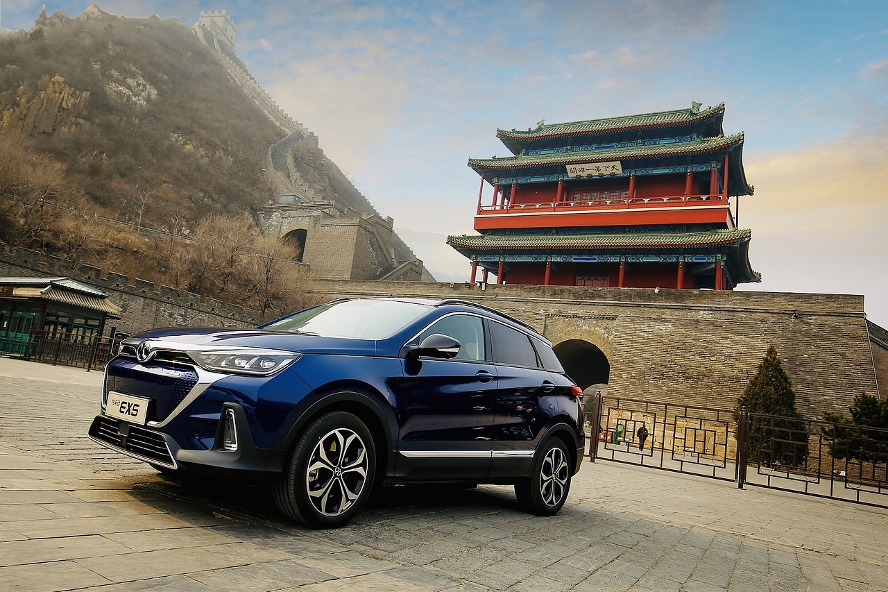 北汽新能源（图ZMTY5MDEyNDYw） - 产品摄影 - 站酷设计师想留住的幸运原创素材 - 站酷ZCOOL