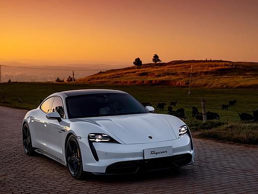 Porsche Taycan 图集