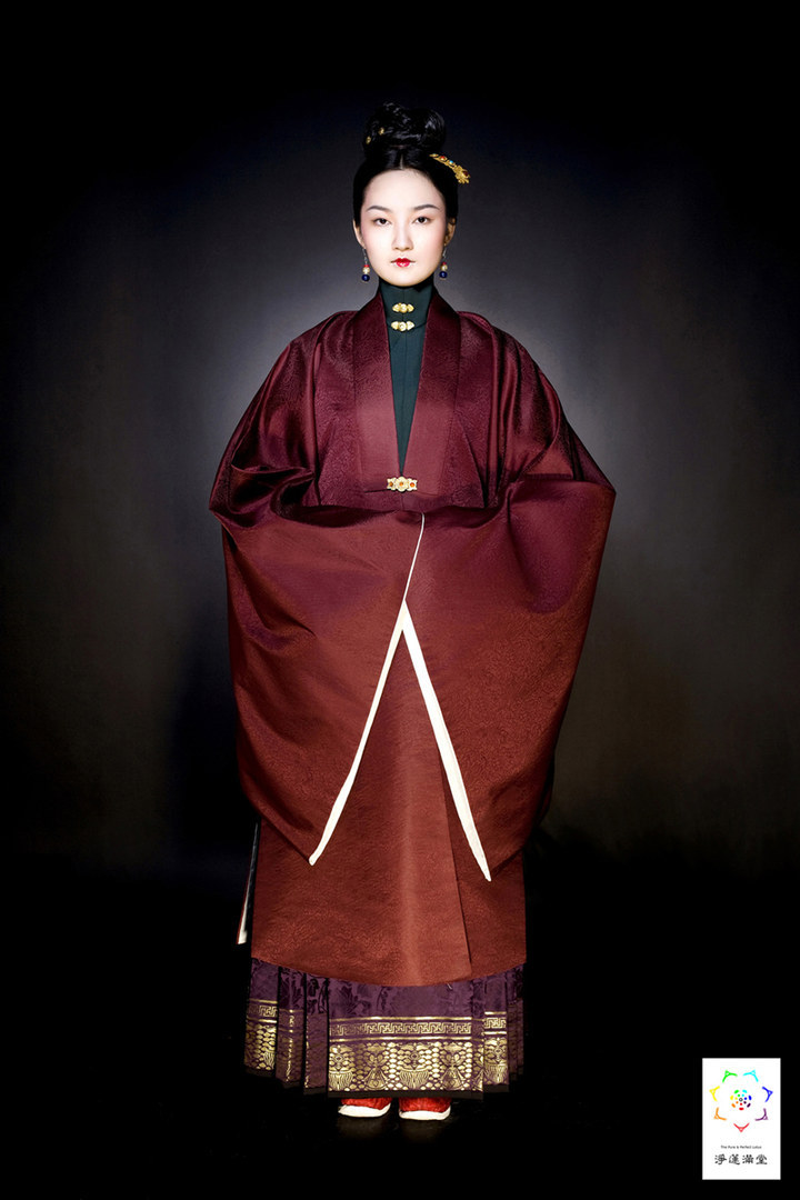 中国传统人物服饰素材