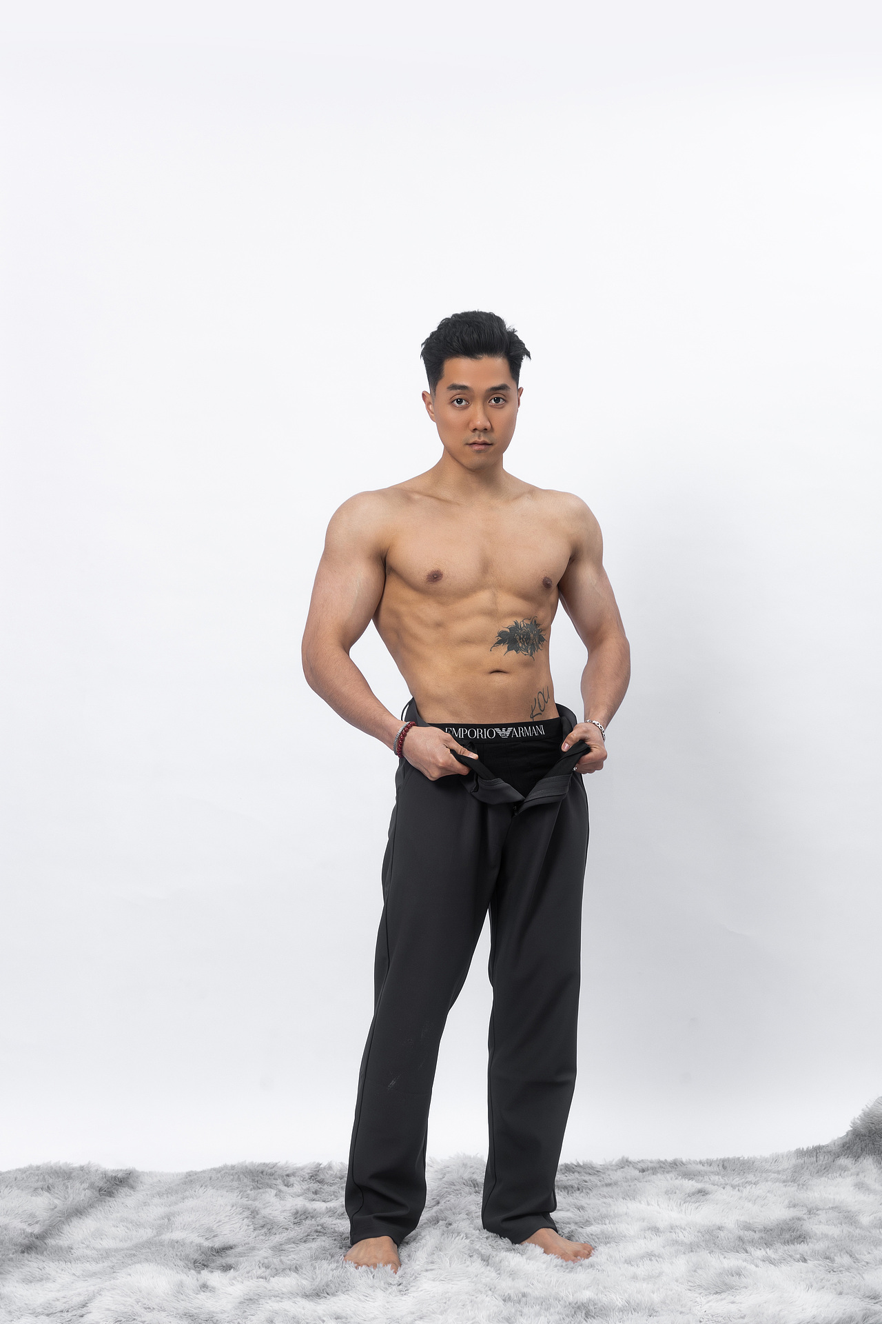黑白极简风|肌肉风