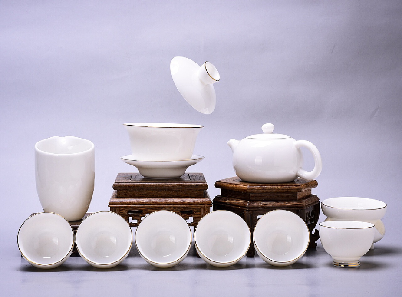 陶瓷茶壶设计_生活|清风与鹿-优秀工业设计作品-优概念