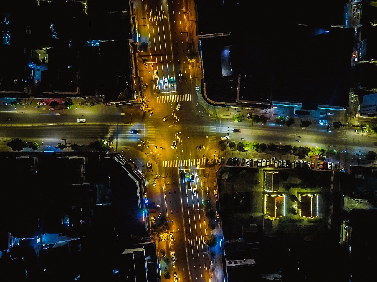 路口（图ZMTE4NTg0MDg0） - 环境/建筑摄影 - 站酷设计师赛雅原创素材 - 站酷ZCOOL