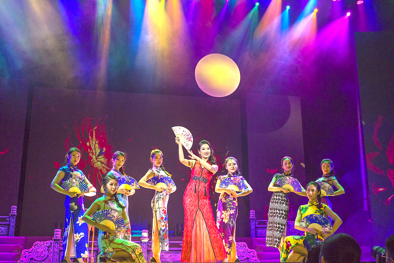 红红火火（图ZOTM1NjM2ODQ=） - 其他摄影 - 站酷设计师llc唱歌原创素材 - 站酷ZCOOL