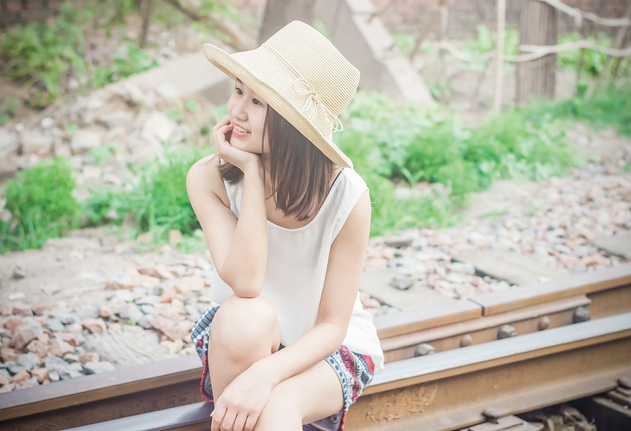 这个夏天最幸运的是，有西瓜和你。（图ZMTI1NjE0NDA0） - 人像摄影 - 站酷设计师糖果呀原创素材 - 站酷ZCOOL