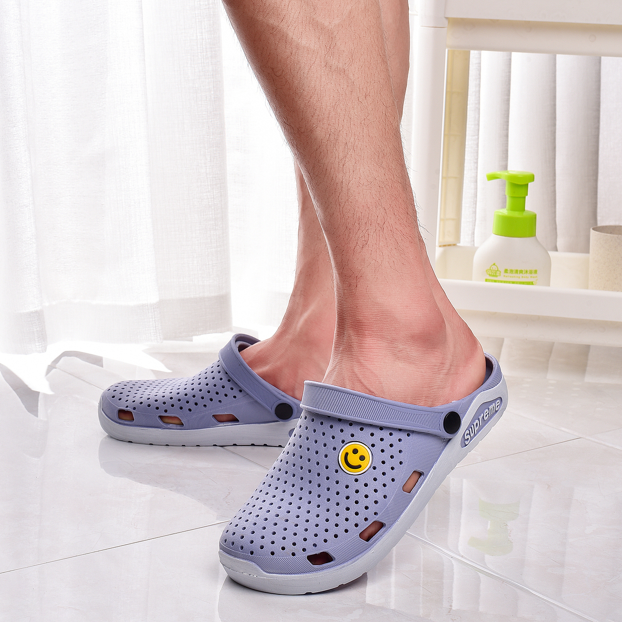 洞洞鞋（图ZMTY2OTUyNDMy） - 产品摄影 - 站酷设计师潮阳摄影原创素材 - 站酷ZCOOL