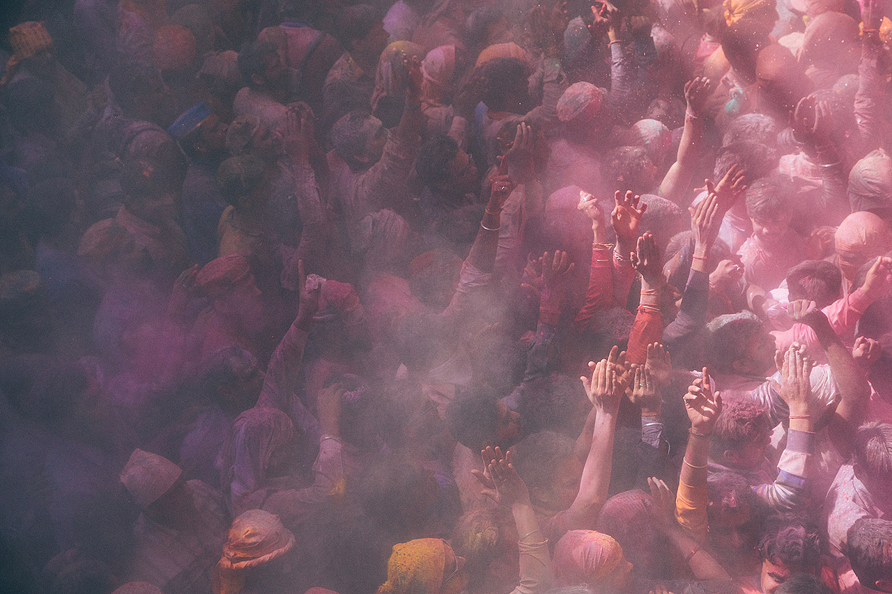 沃尔达林的洒红节