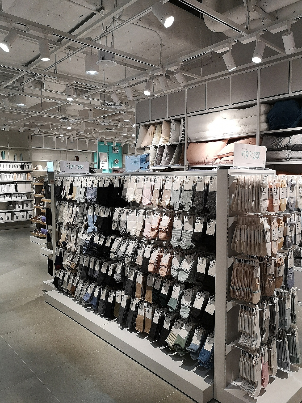 广州诺米道具,北京诺米货架,义务诺米整店装修