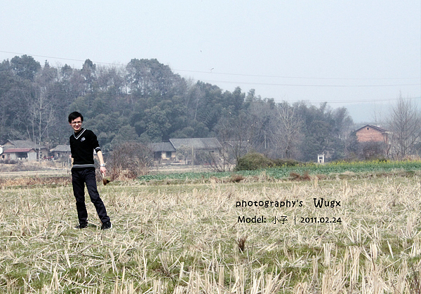 稻草地 wugx 小子（图ZMjQ2NzIyMA==） - 人像摄影 - 站酷设计师wugx原创素材 - 站酷ZCOOL