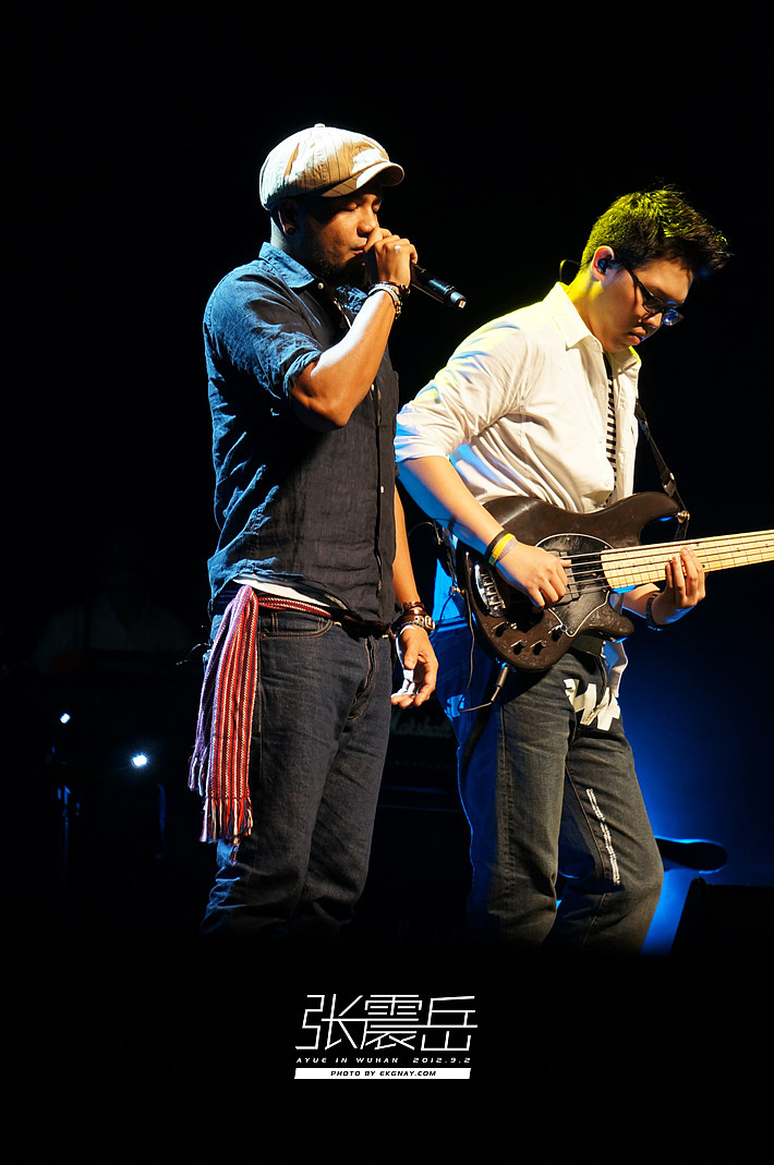 张震岳武汉演唱会 AYUE IN WUHAN（图ZNjgxOTY2OA==） - 人像摄影 - 站酷设计师树多村光原创素材 - 站酷ZCOOL