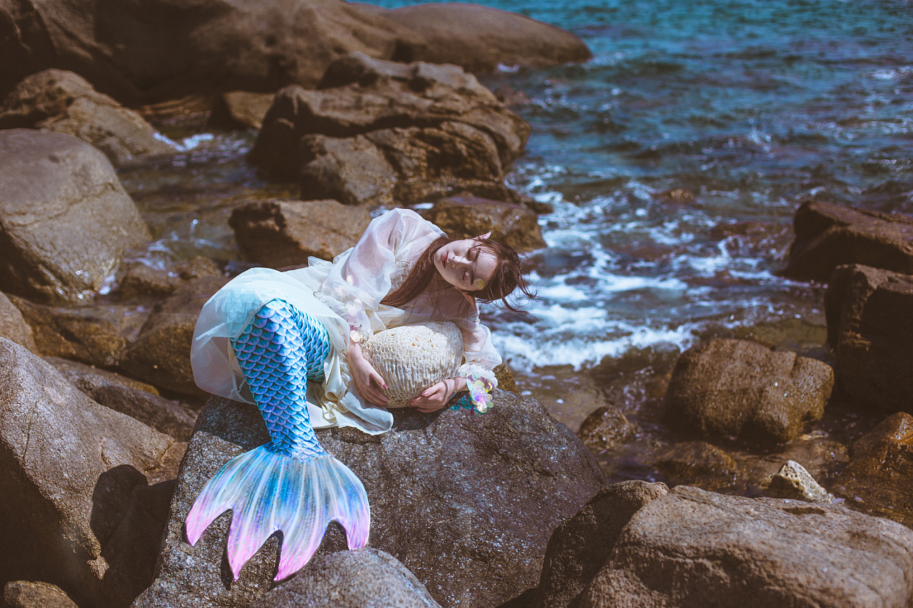 孵化美人鱼|插画|艺术插画|angelina婳子 - 原创作品 - 站酷 (zcool)