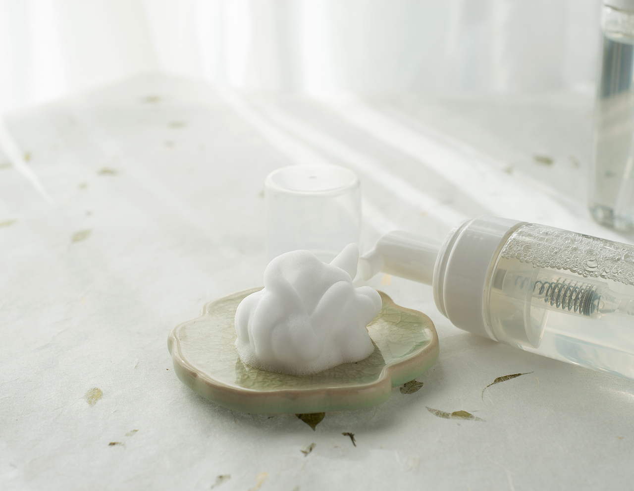 化妆品拍摄洗手液唇膏拍摄静物广告摄影商业摄影