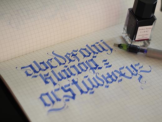 『英文花体』现代哥特字体 brushlettering