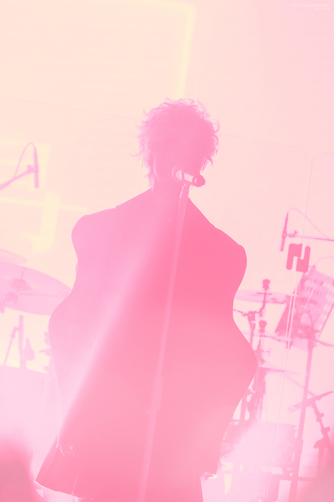 Livehouse摄影｜郁可唯-Dear Live 山丘Livehouse苏州