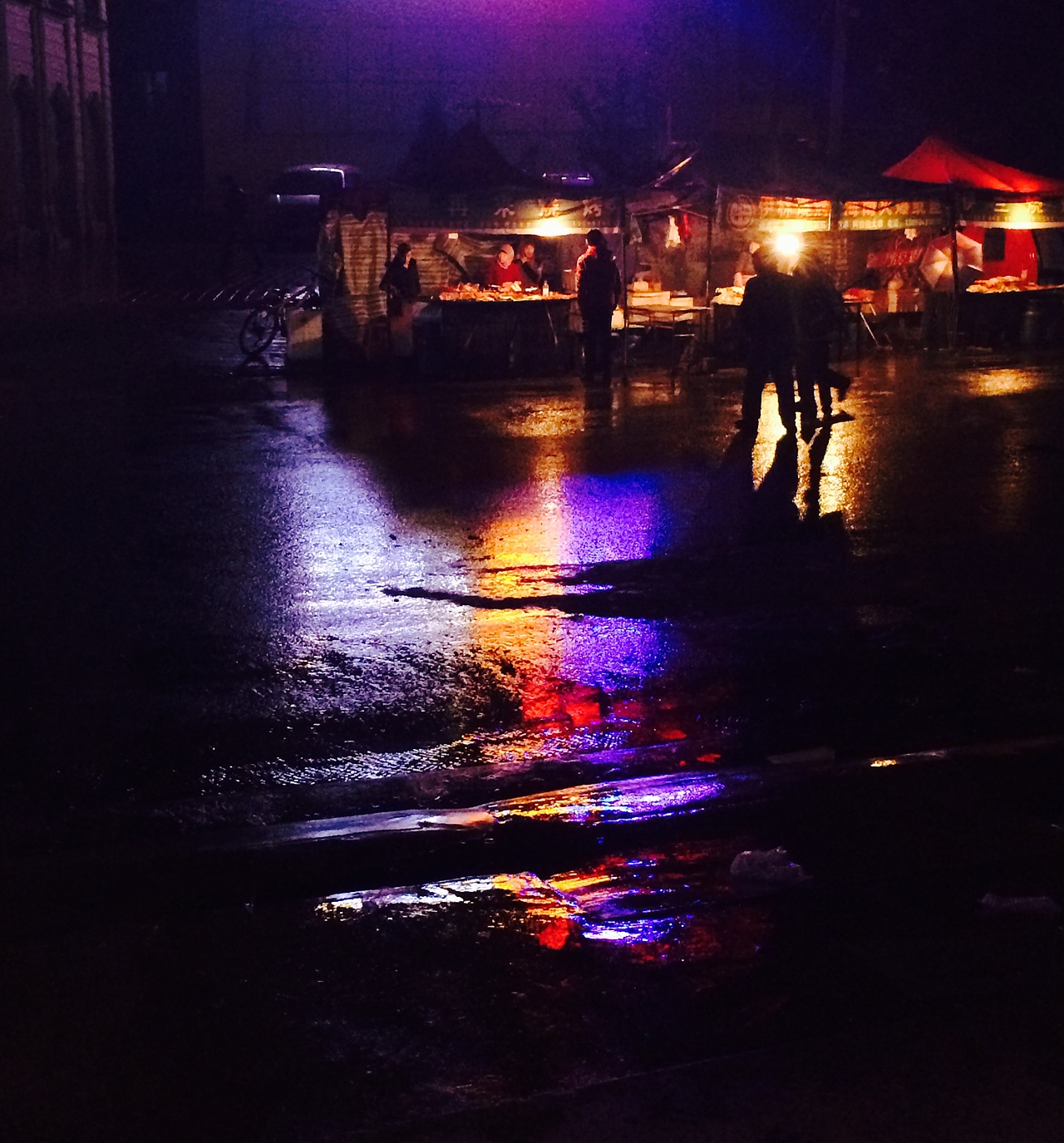 雨夜（图ZMzYxNzIyODg=） - 风光摄影 - 站酷设计师清风又玉露原创素材 - 站酷ZCOOL