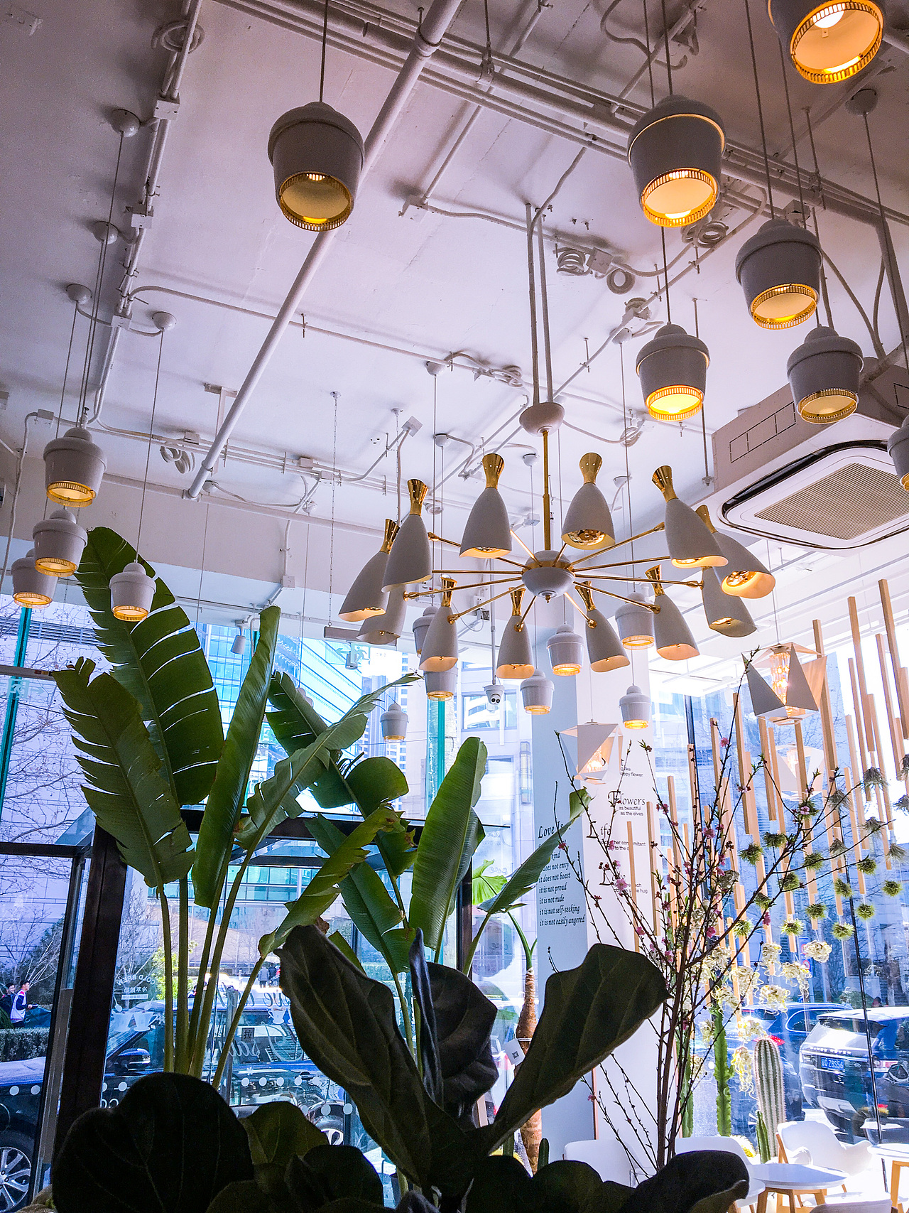 邂逅一家店（图ZMTA4MTgyMDIw） - 环境/建筑摄影 - 站酷设计师仰天大笑出门去3原创素材 - 站酷ZCOOL