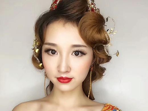 潍坊美甲美睫学美甲美睫怎么找到好一点的学校