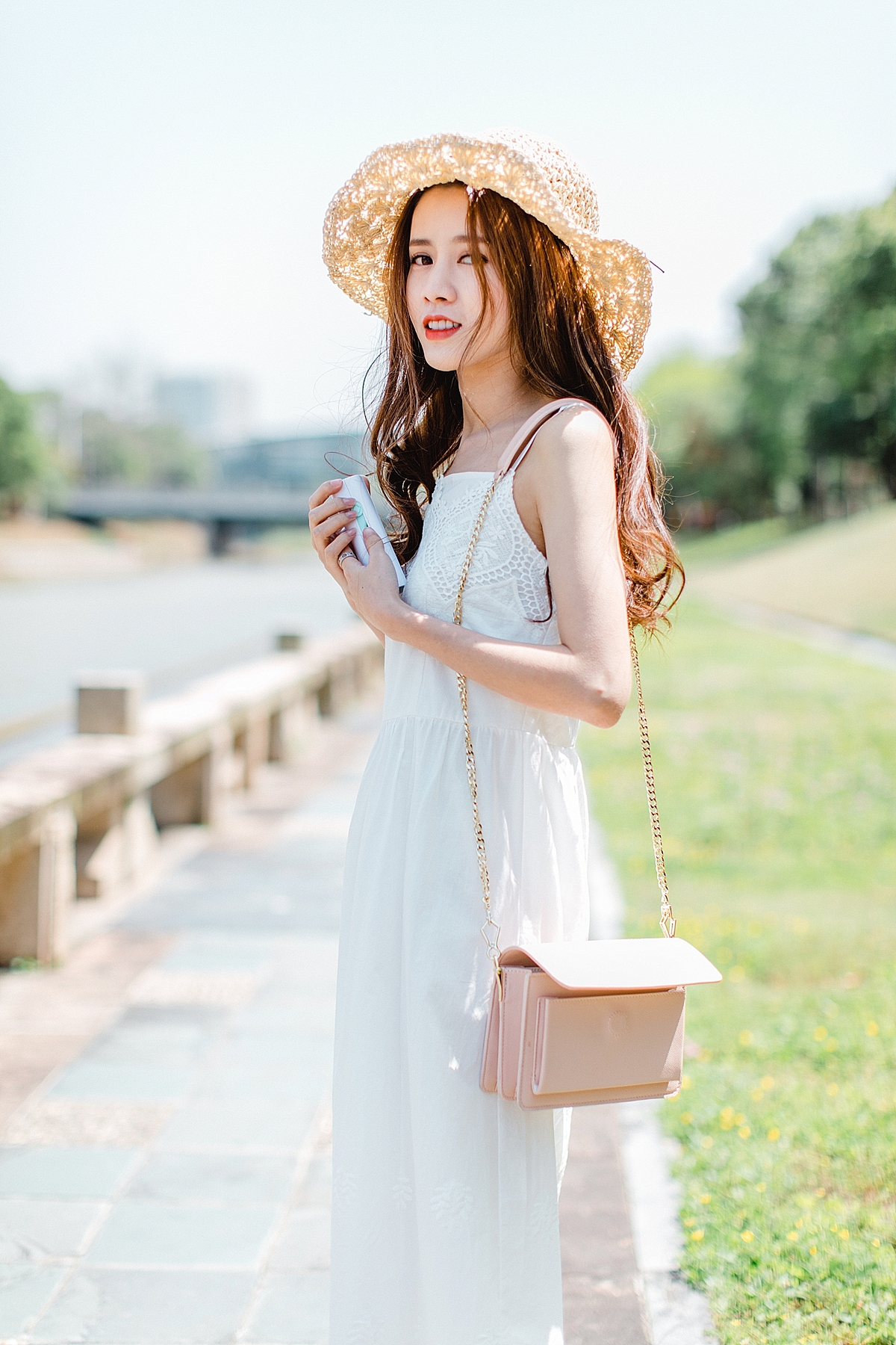 是春天的風(fēng)在吹（圖ZMTEwOTAxMTQ4） - 人像攝影 - 站酷設(shè)計(jì)師DALING靈原創(chuàng)素材 - 站酷ZCOOL