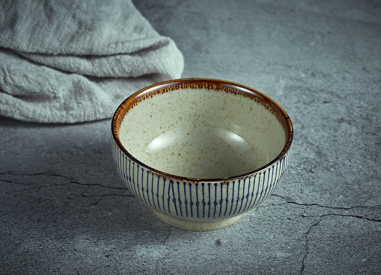 日式碗（图ZMTYzOTI3MjU2） - 产品摄影 - 站酷设计师AAA摄影师阿龙原创素材 - 站酷ZCOOL