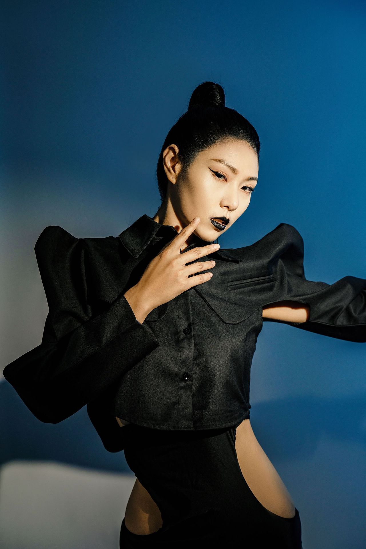 妆面拍摄 | ⚫🔵​--​做一个独一无二的自己（图ZMzY4MTg5MDA4） - 人像摄影 - 站酷设计师洪叔不是红薯_原创素材 - 站酷ZCOOL