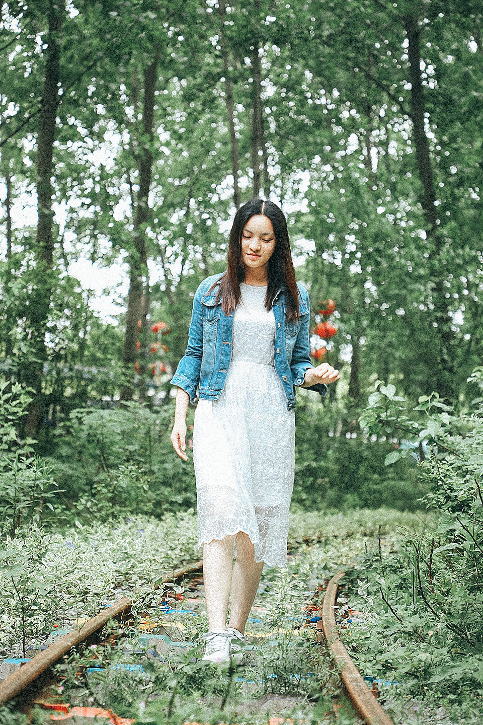 小树林人像拍摄（图ZMTU5NDk4NTky） - 人像摄影 - 站酷设计师我有条狗叫汤圆原创素材 - 站酷ZCOOL