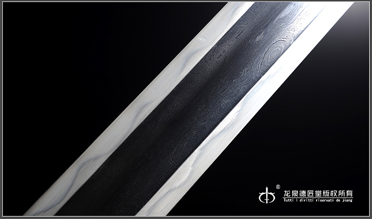 德匠堂宝剑-龙泉刀剑-乾坤唐剑|千层百炼钢(DJ-2659)