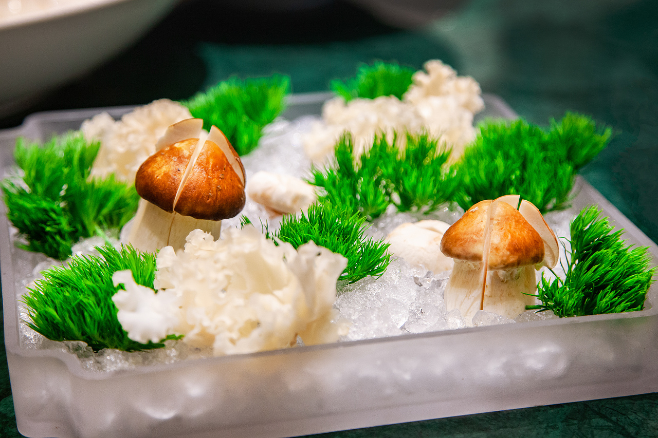 春暖堂和牛海鲜火锅