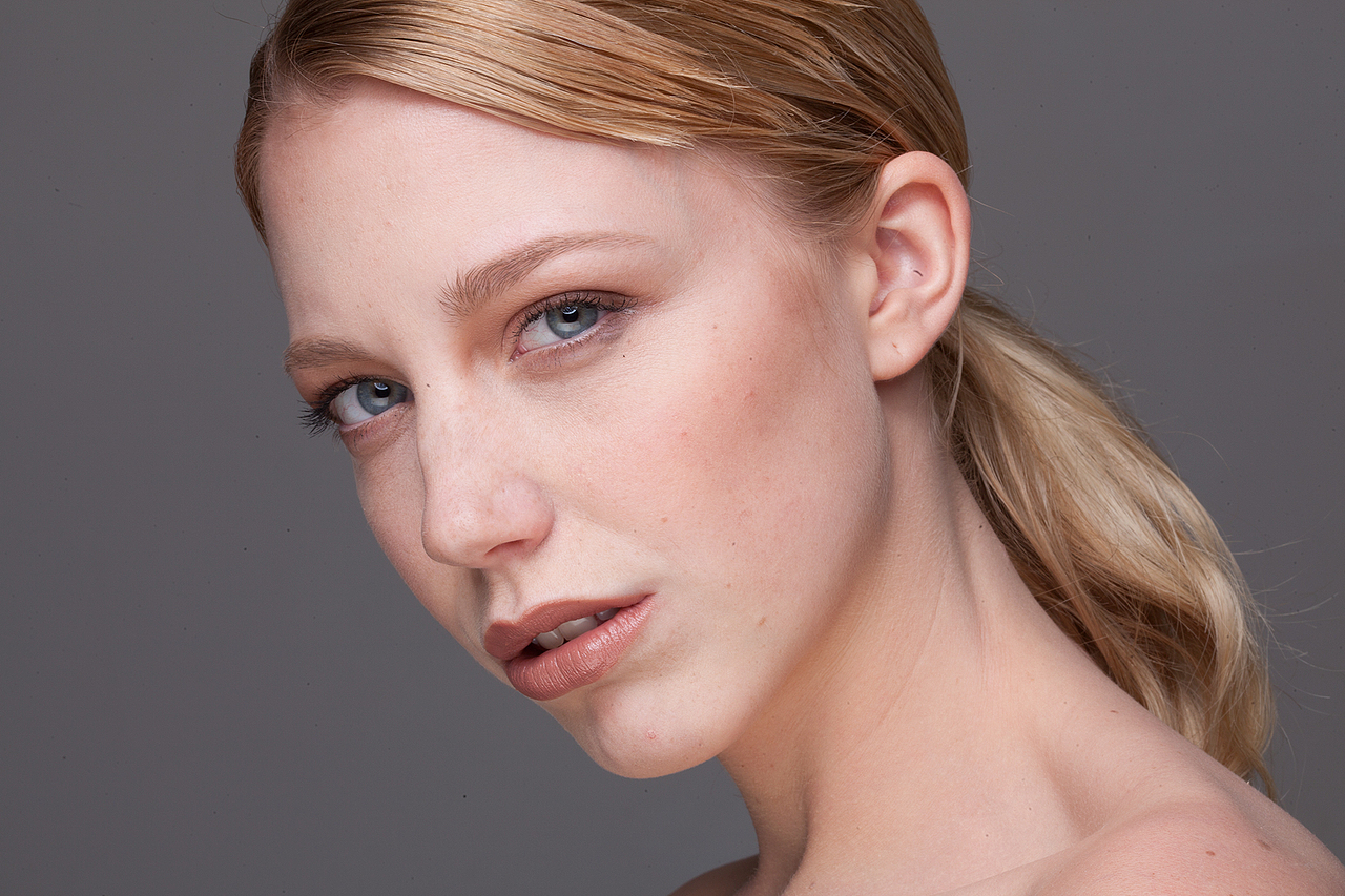 人像妆面精修（图ZNTA1ODk3NTI=） - 修图/后期 - 站酷设计师UU摄影后期原创素材 - 站酷ZCOOL