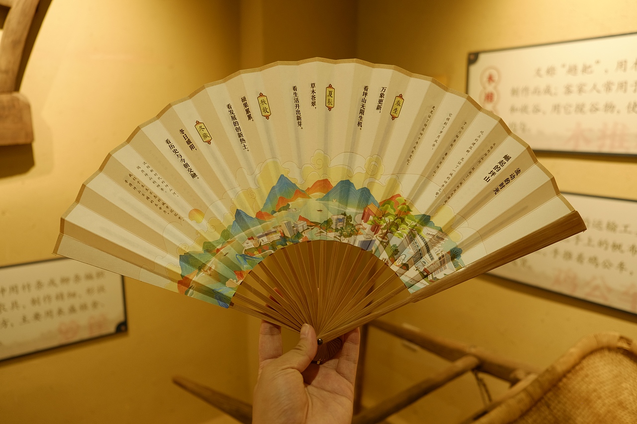 深圳坪山记忆馆画卷（图ZMjMwNTYwOTY4） - 商业插画 - 站酷设计师mumu耍太极原创素材 - 站酷ZCOOL