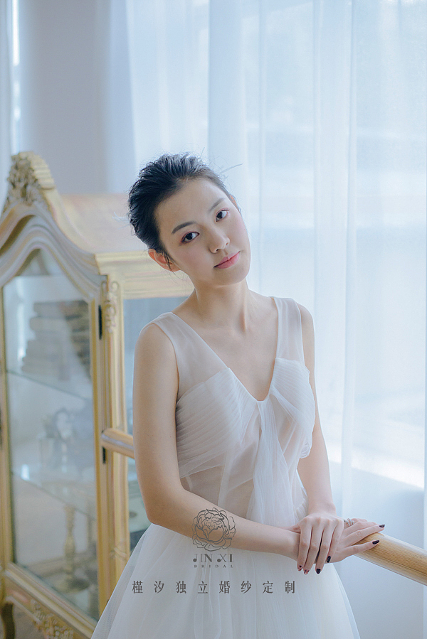 槿夕独立婚纱JINNCY设计单品:鸢飞